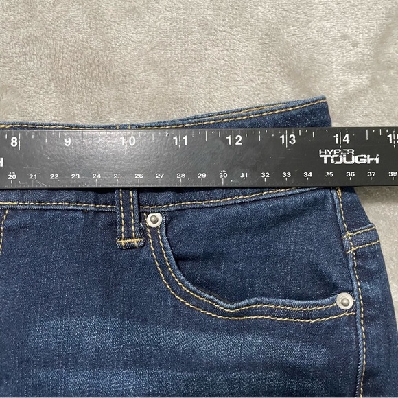 Time and Tru Jeans Size 6 - Picture 5 of 8